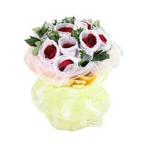 鲜花/爱你，天长地久:11枝红玫瑰独立包装
包 装:梦幻粉色网纱、黄色瓦