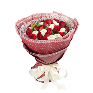 鲜花/喜欢你:19枝精选红玫瑰和10枝白色洋牡丹
包 装:酒红色