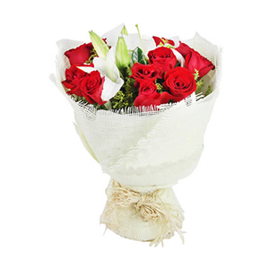 鲜花/相信爱:11枝红玫瑰,高档白色网编、雾面纸圆形艺术包装，拉菲