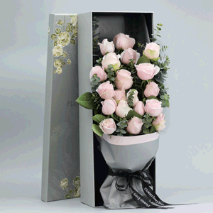 鲜花/命中注定要爱你:21枝白玫瑰礼盒装
花 语:认识你到喜欢你，都是我